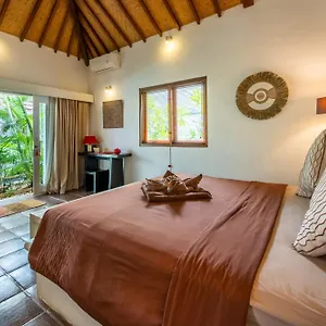 https://villa-fendi-seminyak.hotelsseminyak.net