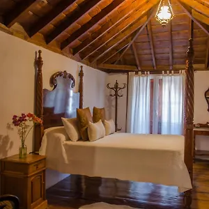 hotel-rural-casona-santo-guimar.tenerifehoteles.net/